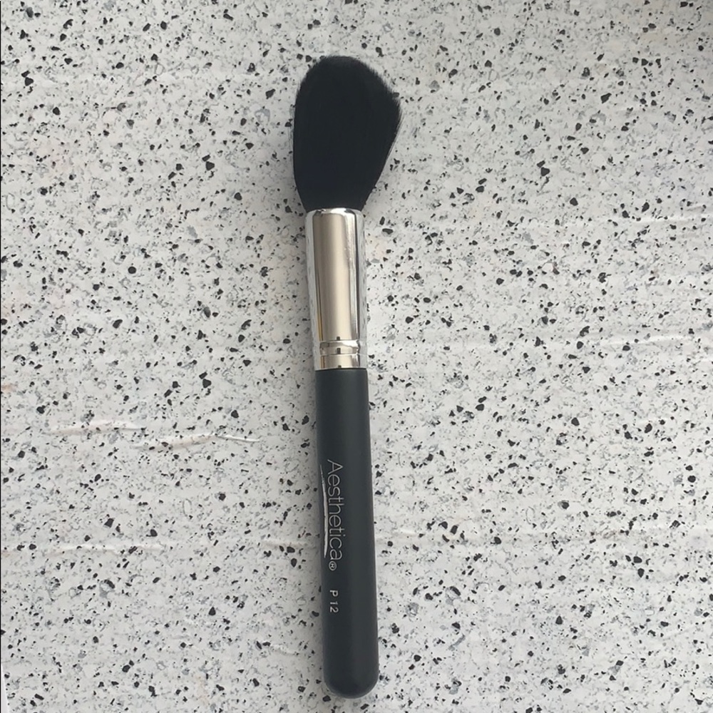 NIP Aesthetica P12 Professional Powder Makeup Brus